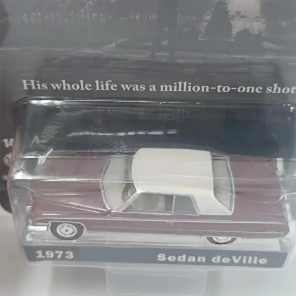 1:64 Scale 1973 Cadillac Deville Model Car - Image 2