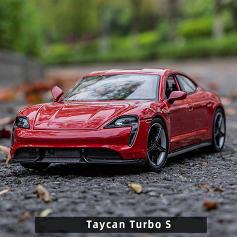 Welly 1:24 Porsche Taycan Turbo S Diecast Model 4 Welly 1:24 Porsche Taycan Turbo S Diecast Model - Image 4