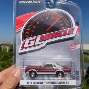 1:64 Chevrolet Chevelle Laguna Diecast Model 11 S19df2791bf634ed89f88bb1ff18ded15J