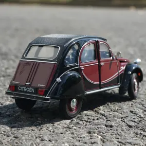 WELLY 1:24 Citroen 2CV 6 Charleston Model 10 S1ae3525b96f845afab7011253e94220bo