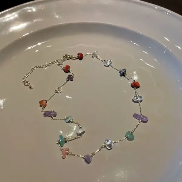 Geometric Acrylic Choker Necklace with Natural Stones - Image 4