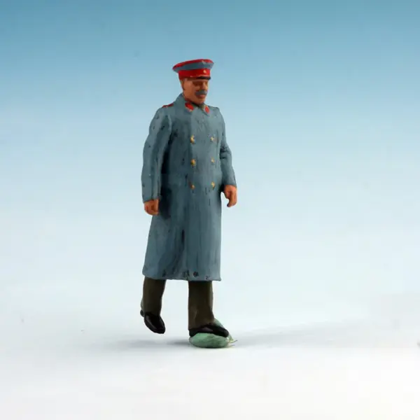 1:72 Scale Resin Stalin Military Figure Model - Image 2