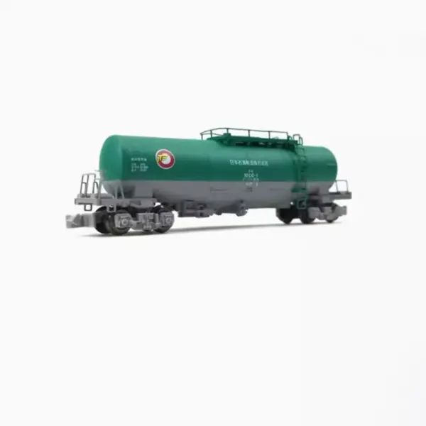 1:220 Z Gauge Rokuhan Oil Tank Train Model - Image 5