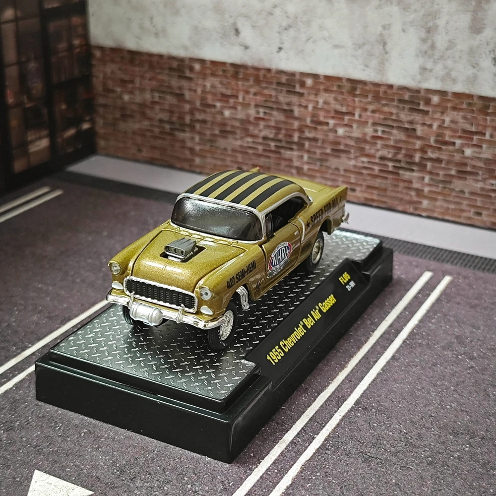 M2 Chevrolet 1/64 Vintage Diecast Pickup Truck 2 M2 Chevrolet 1/64 Vintage Diecast Pickup Truck - Image 2