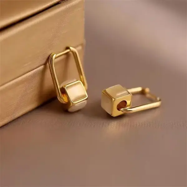 Heart Shaped Vintage Hoop Earrings - Image 22