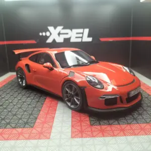 1:18 Scale Porsche 911 GT3 RS Model - Flawed