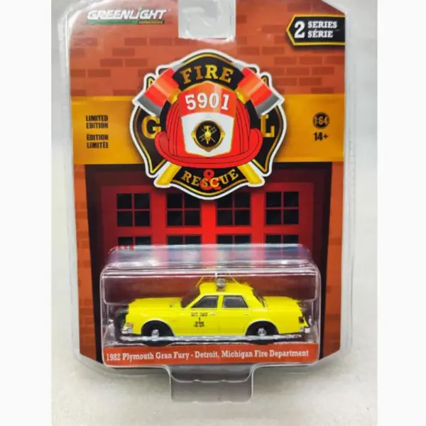 1:64 Scale Plymouth Gran Fury Fire Truck Model - Image 4