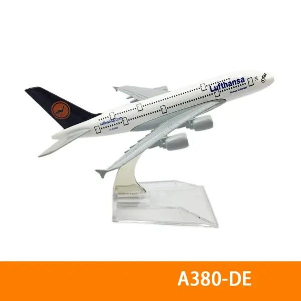 Diecast Airbus A320 Airplane Model 15CM - Image 13