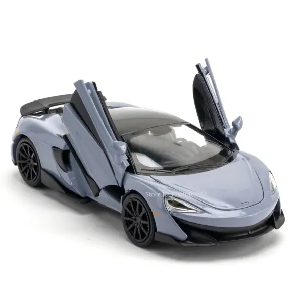 1:32 McLaren 600LT Diecast Car Model - Image 9