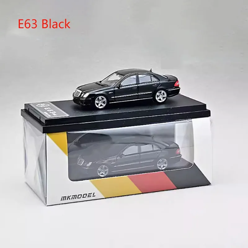 Diecast 1:64 King S65 E63 Car Model 11 Diecast 1:64 King S65 E63 Car Model - Image 11