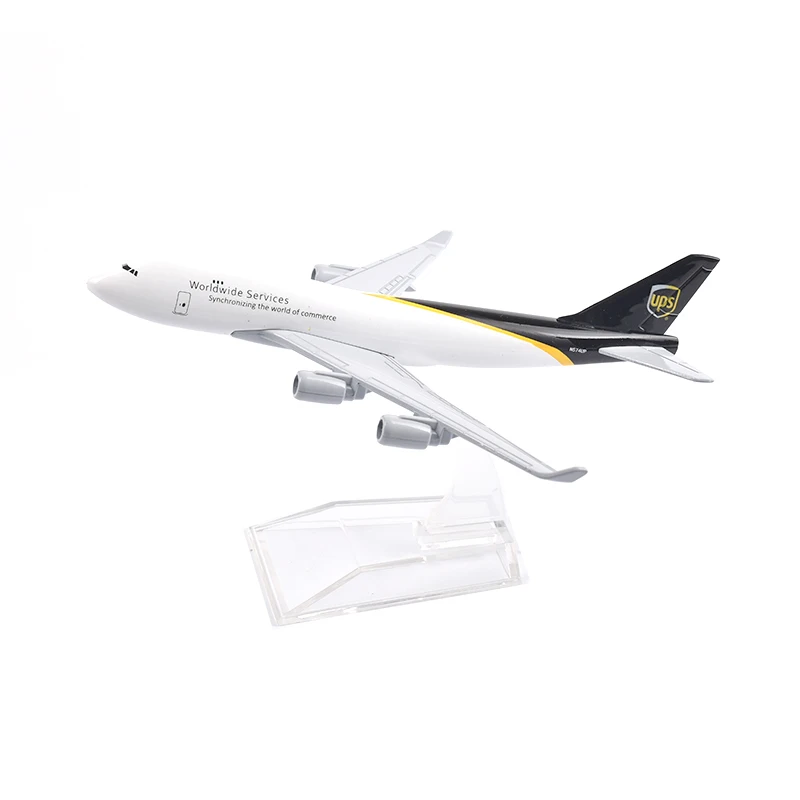 UPS Airlines Boeing 747 Diecast Model 1/400 7 UPS Airlines Boeing 747 Diecast Model 1/400 - Image 7