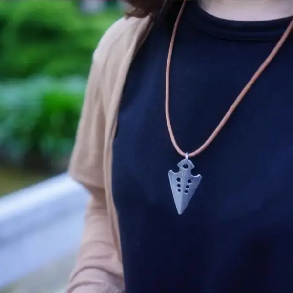 Arrowhead Harpoon Pendant Survival Tool Necklace - Image 4