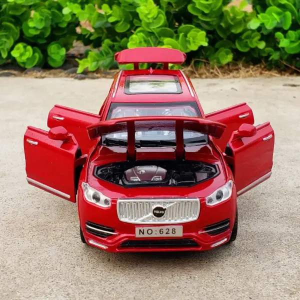 1:32 Scale Alloy Volvo XC90 Diecast Model - Image 5