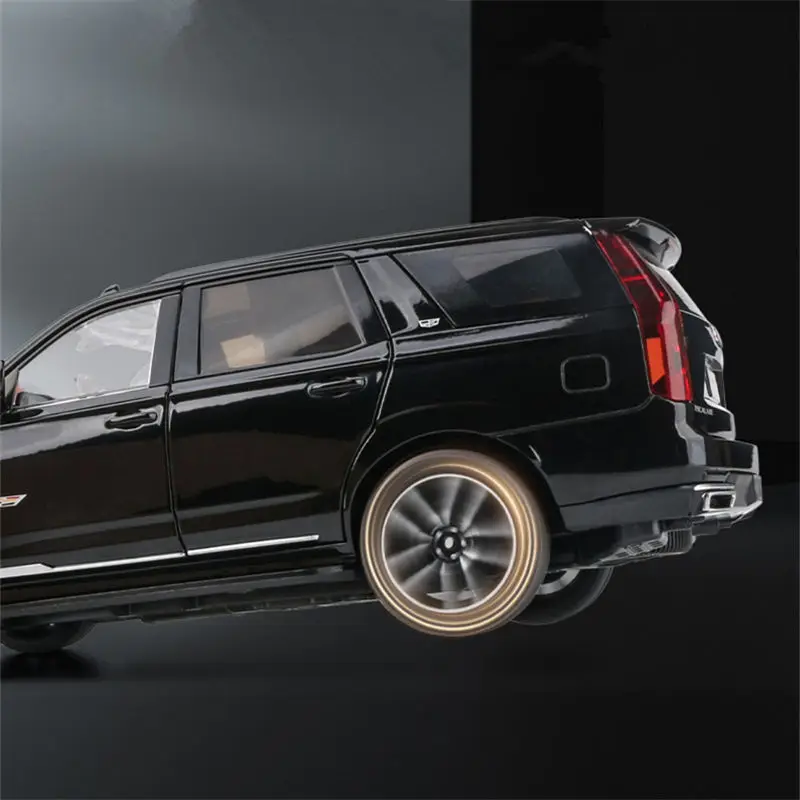 1/24 Alloy SUV Model Diecast Car Collectible 6 1/24 Alloy SUV Model Diecast Car Collectible - Image 6