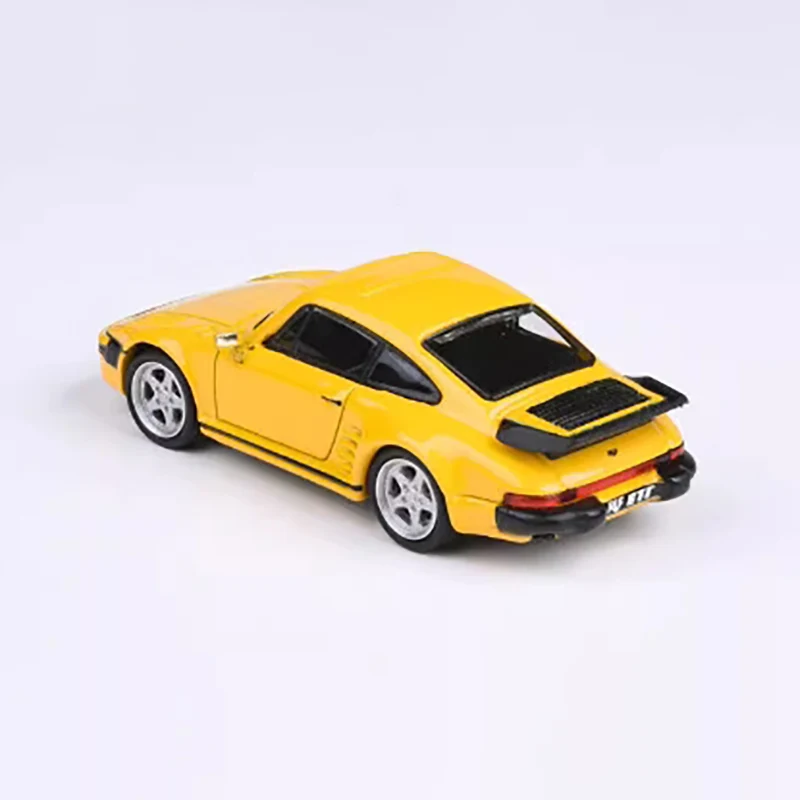 1:64 Scale 1986 Ruf BTR Car Model 2 1:64 Scale 1986 Ruf BTR Car Model - Image 2