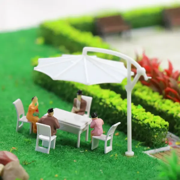 O Scale 1:50 White Dining Table Chair Set - Image 4