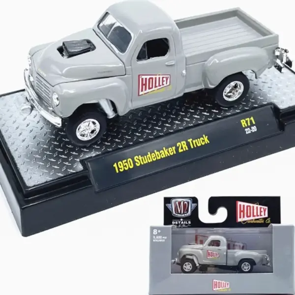 1/64 Vintage 1950 Studebaker Diecast Truck Model - Image 7