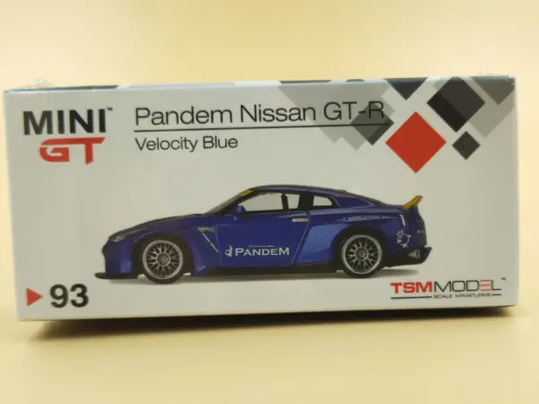 MINIGT 1:64 96 GTR R35 Metal Collectible Car - Image 12