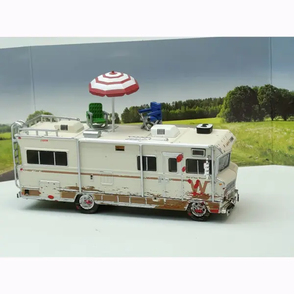 1973 Escape Bus Diecast Model 1:64 Scale - Image 3