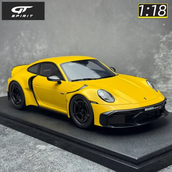 GT Spirit Porsche 911 900 R Resin Model 1:18 - Image 3