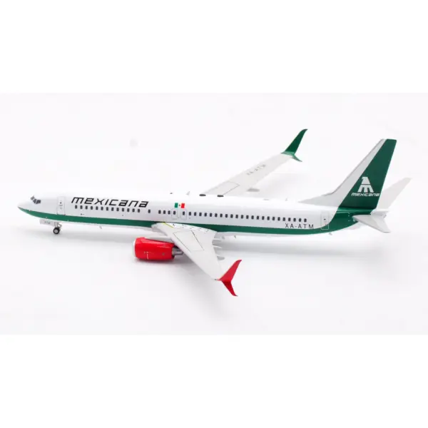 Mexicana Boeing 737-800 Diecast Model 1:200 Scale - Image 5