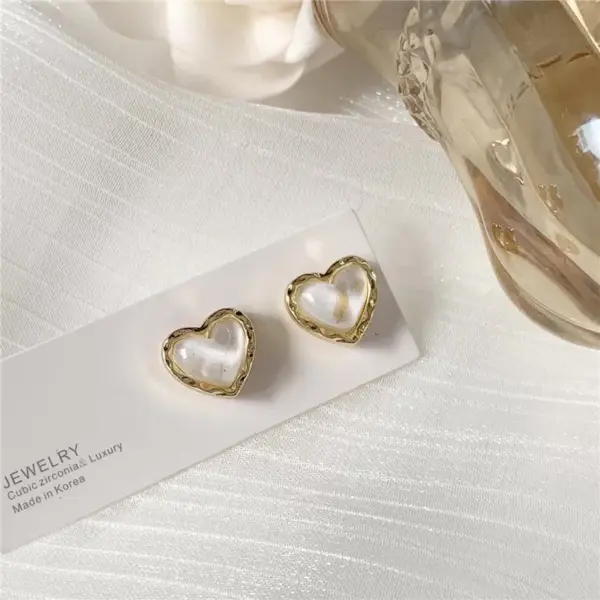 Red Heart Acrylic Stud Earrings - Image 17