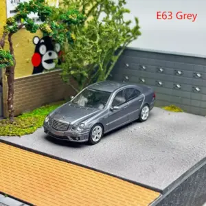 Diecast 1:64 King S65 E63 Car Model 25 S2bfc6f097dc147bb8fc7ba7c97bce925C