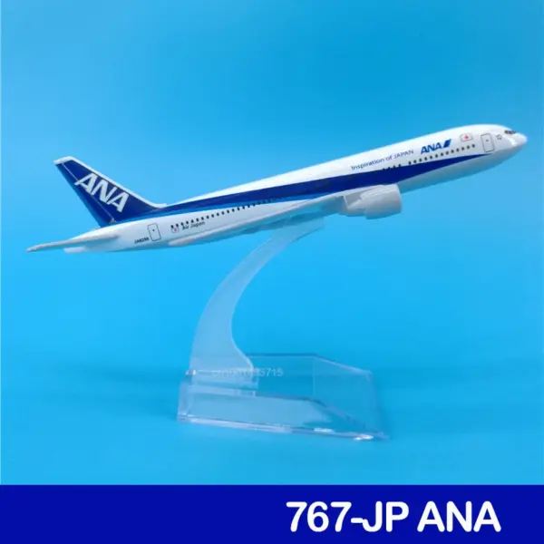 Diecast Boeing 747 777 Airplane Model 15cm - Image 10