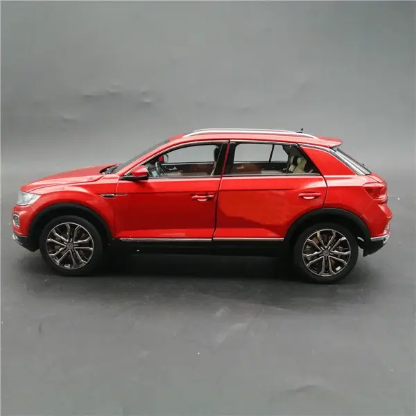 Diecast 1:18 FAW VW T-ROC SUV Model - Image 6