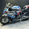 1/9 Scale Alloy Racing Motorcycle Model