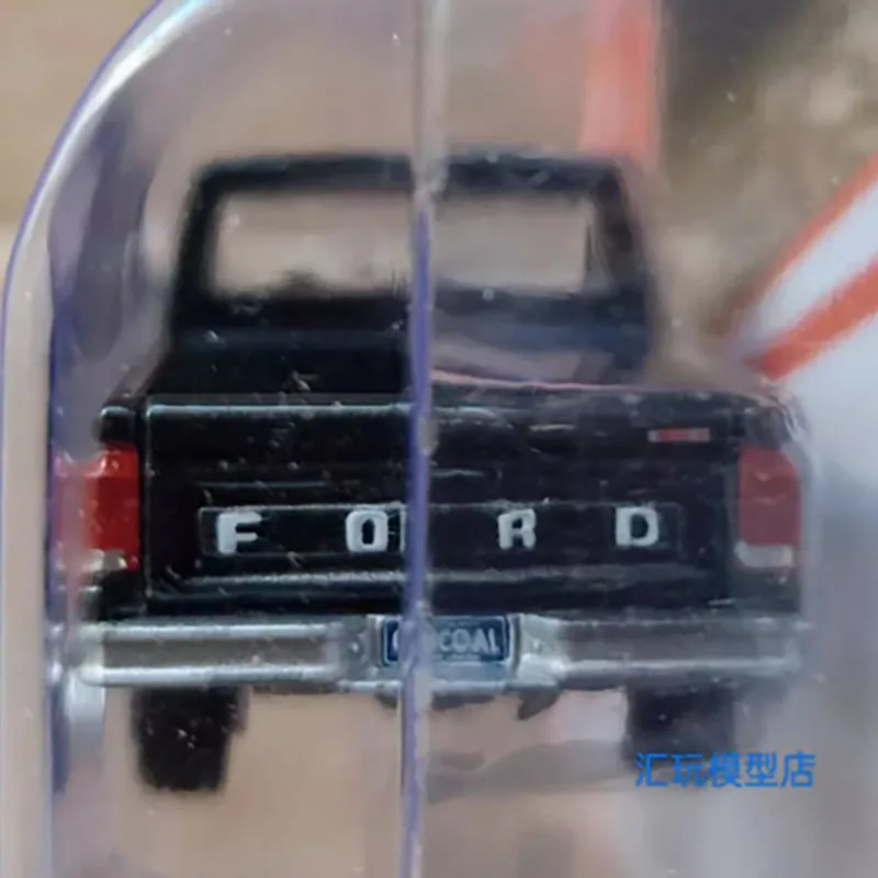 1985 Ford Ranger XL Diecast Model 1:64 Scale 5 1985 Ford Ranger XL Diecast Model 1:64 Scale - Image 5