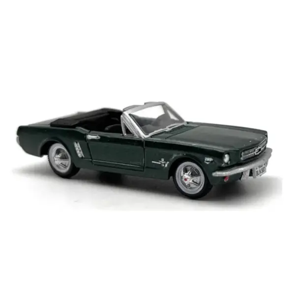 1:87 Scale Diecast Ford Crown Stepside Model - Image 5
