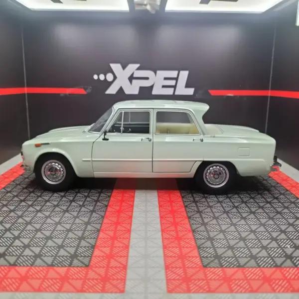 ALFA ROMEO GIULIA 1.6 Ti 1962 Alloy Model - Image 3