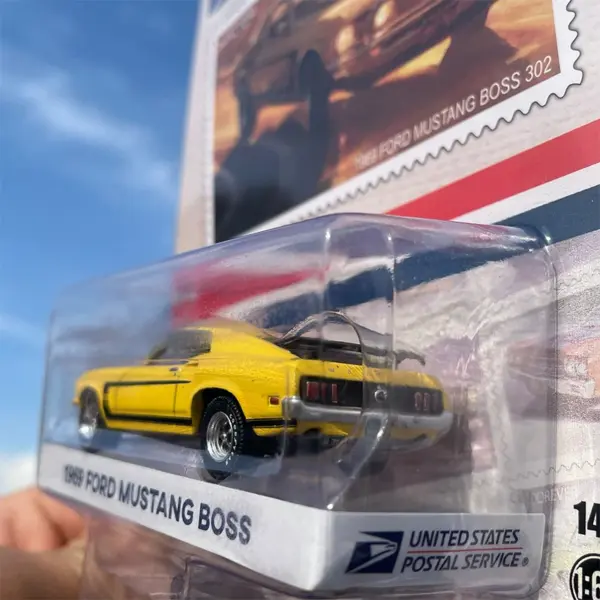 Diecast 1:64 Scale 1969 Ford Mustang Model - Image 5