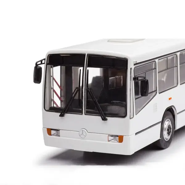 1:43 Scale Diecast Mercedes Benz O345 Bus Model - Image 4