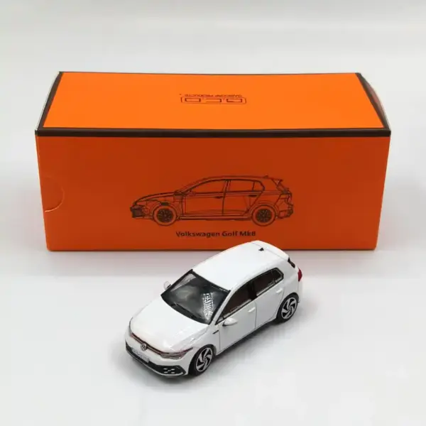 GCD 1:64 VW Golf GTI Diecast Toy Car - Image 8