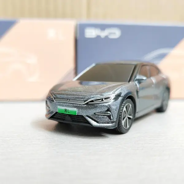 1:64 BYD Song L/Yuan PLUS UP Alloy Diecast Model - Image 6