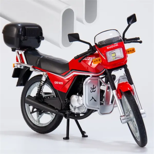 1:12 Suzuki GS125 Diecast Motorcycle Model - Image 2