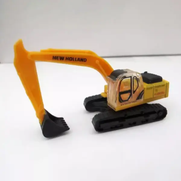1:87 Scale Agricultural Loader Model Vehicle - Image 5