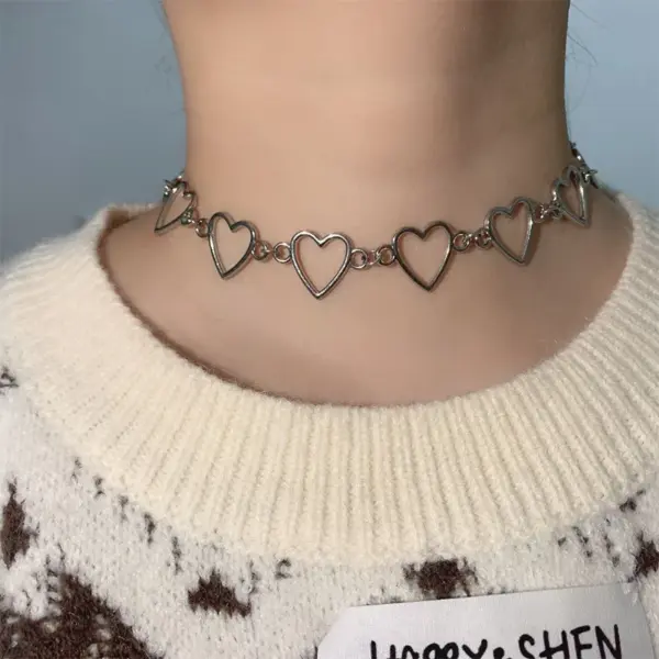 Tiny Heart Choker Necklace in Zinc Alloy - Image 24