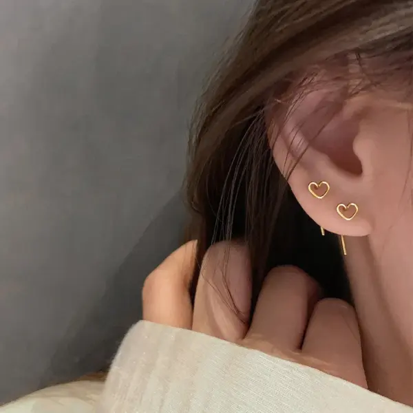 Asymmetrical Black Round Stud Earrings - Image 26