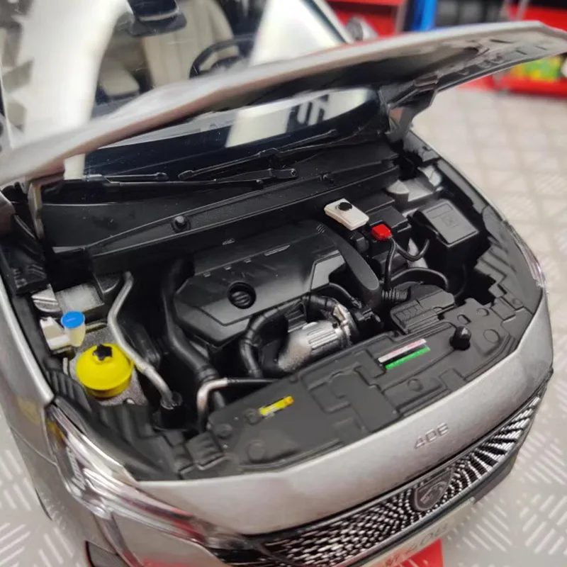 1:18 Peugeot 408 Alloy Diecast Car Model 5 1:18 Peugeot 408 Alloy Diecast Car Model - Image 5