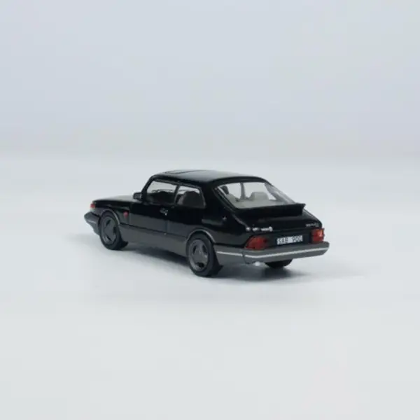 1:64 Scale SAAB 900 Turbo Diecast Model Car - Image 5