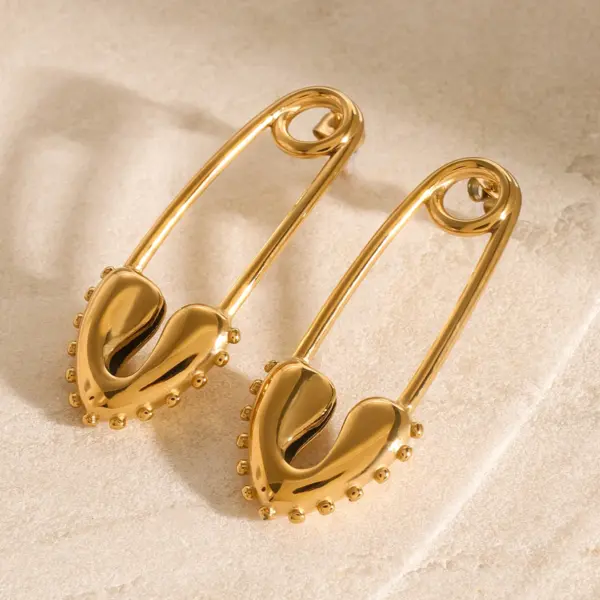 Stainless Steel Heart Stud Earrings for All - Image 4