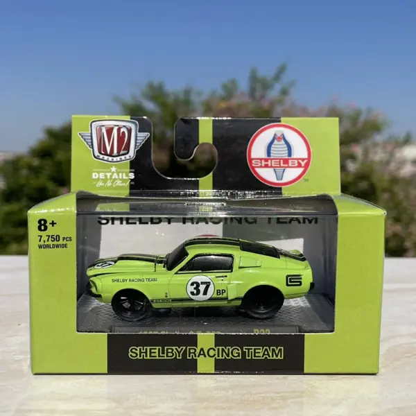 1:64 Scale Shelby GT500 Diecast Model Car - Image 5