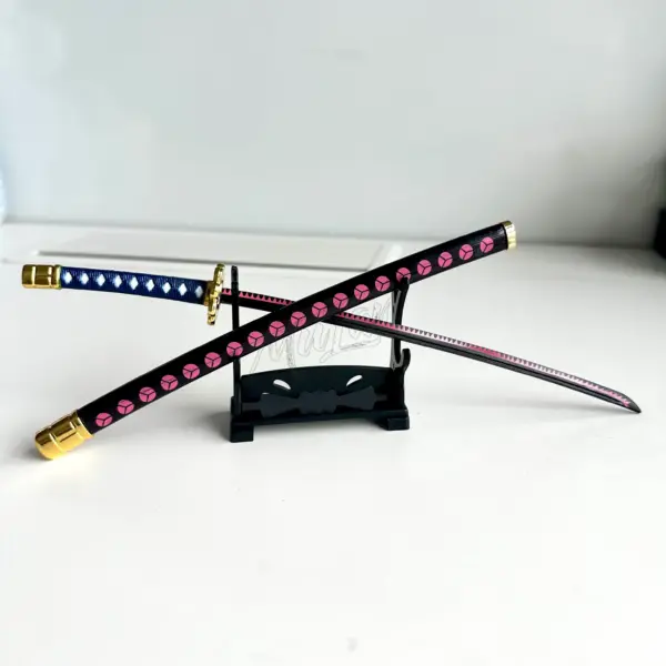 One Piece Zoro Three Sword Alloy Model - Image 4