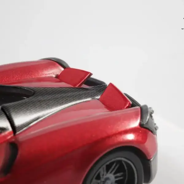 Pagani Huayra Coupe 1:64 Diecast Model - Image 6