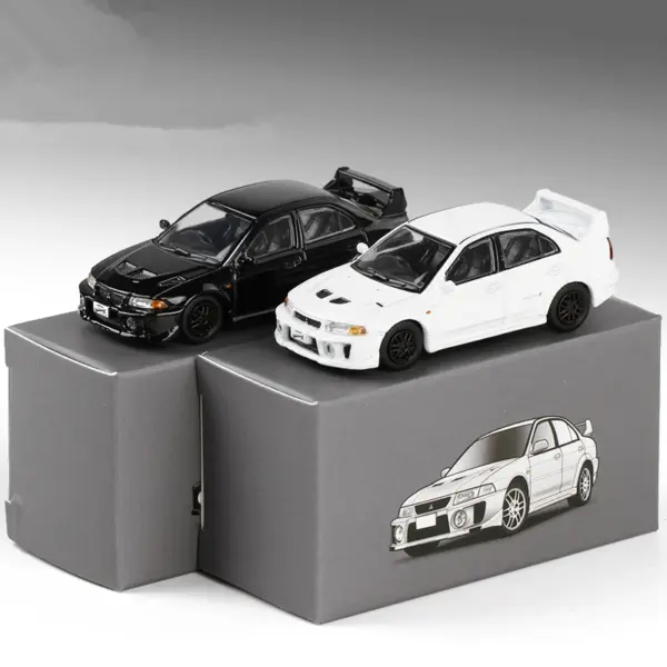1/64 Mitsubishi Lancer Evolution V Model Car - Image 2