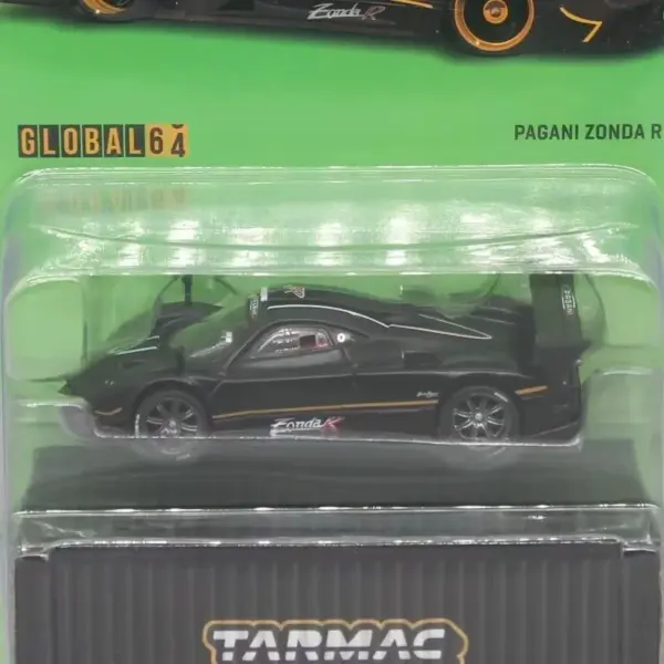 Tarmac Works 1:64 Pagani Huayra Zonda Model - Image 8