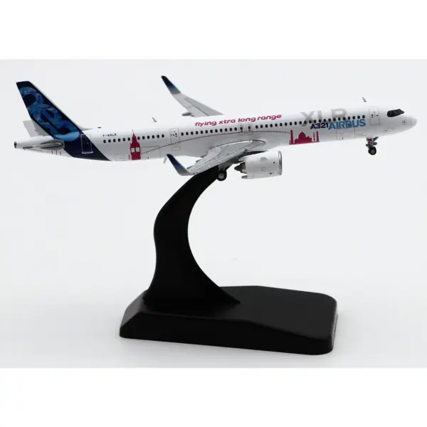 LH4301 Airbus A321XLR Diecast Collectible Model - Image 3